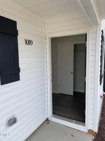 $1,750 | 1019 Peony Lane, Youngsville, NC 27596