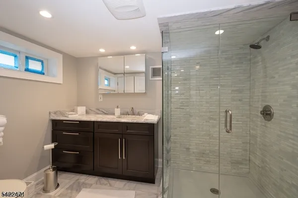 $3,885 | 22 Personette Street, Unit 1, Cedar Grove, NJ 07009