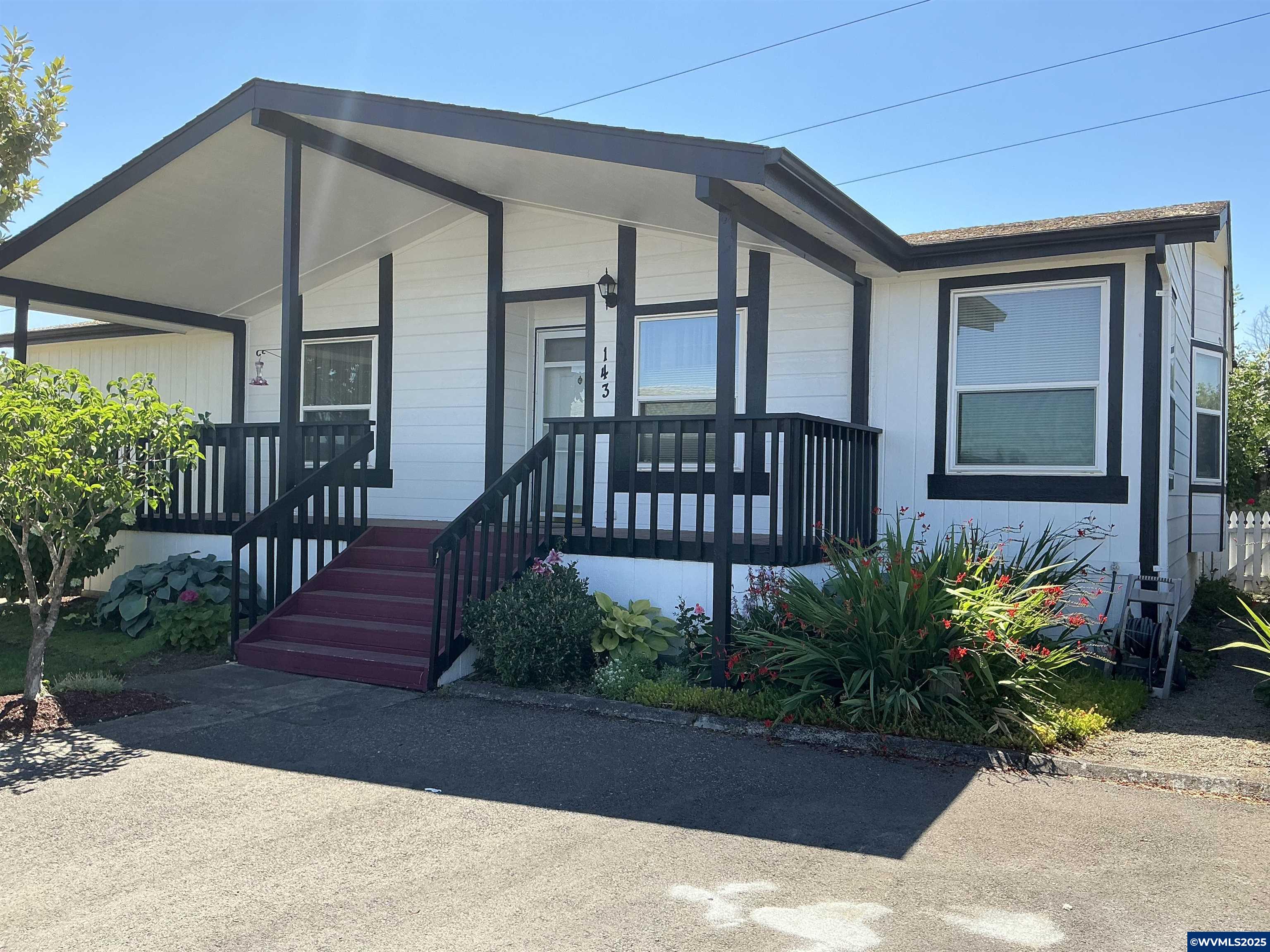 5422 Portland Road Northeast, Unit 143 Salem, OR 97305 - Photo 2 of 29