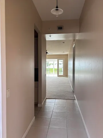 $2,600 | 27 Harbour Isle Drive West, Unit 102, Fort Pierce, FL 34949