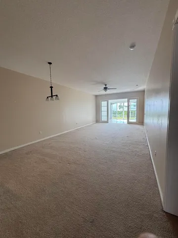 $2,600 | 27 Harbour Isle Drive West, Unit 102, Fort Pierce, FL 34949