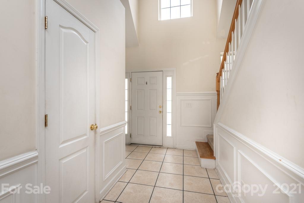 1709 Piper's Ridge Circle Northwest Conover, NC 28613 - Photo 6 of 41 Gallery Image 6