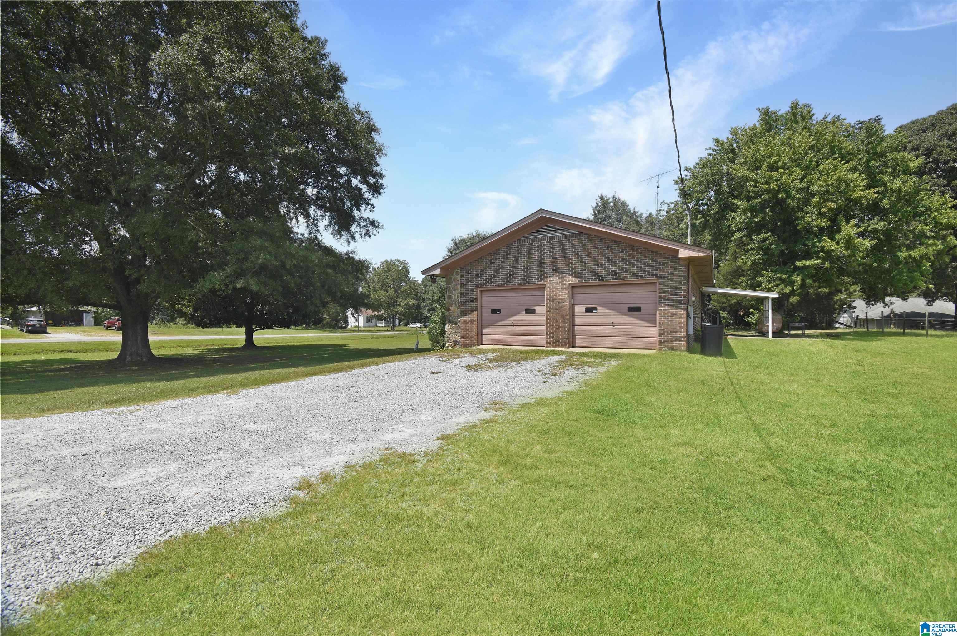 839 County Road 75 Clanton, AL 35045 - Photo 4 of 23