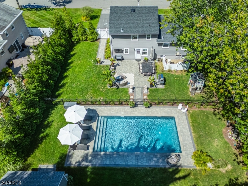 11 Martha Road Roseland, NJ 07068 - Photo 45 of 47 Gallery Image 45