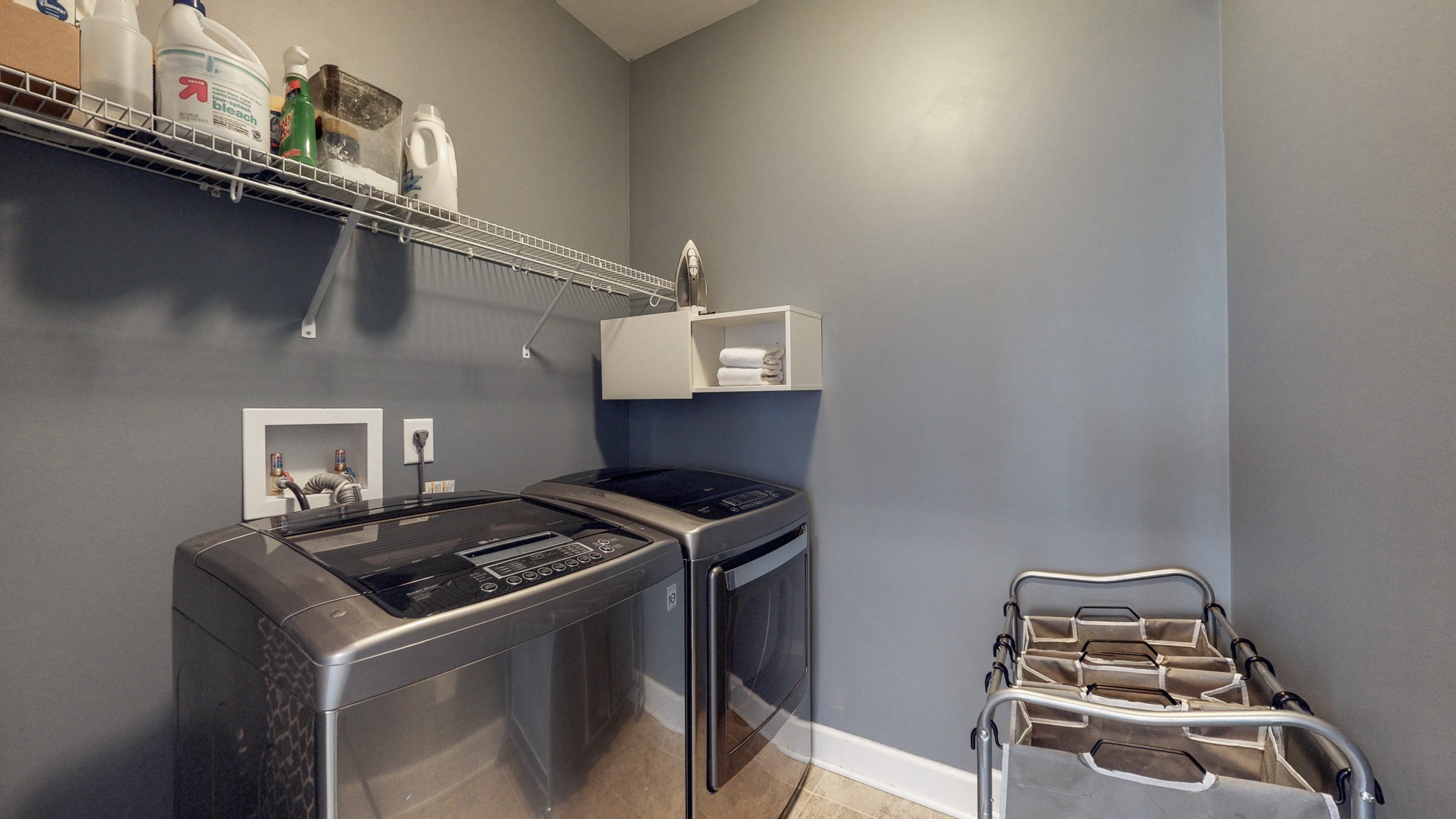 6137 Stags Leap Way Franklin, TN 37064 - Photo 17 of 24 a stove top oven sitting inside of a kitchen