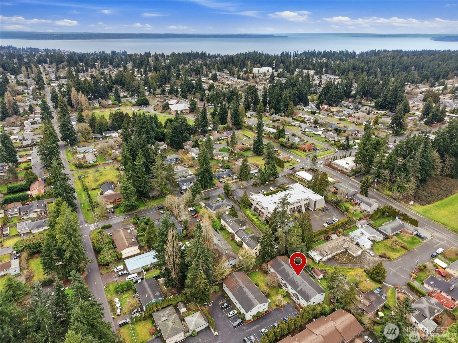 7909 218th Street Southwest, Unit 6 Edmonds, WA 98026 - Photo 18 of 21