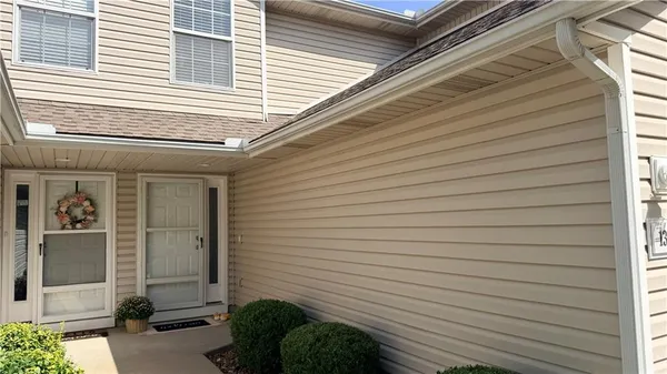 $205,000 | 1315 Southeast Broadway Circle, Lee's Summit, MO 64081