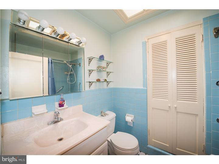 110 Roumfort Road Philadelphia, PA 19119 - Photo 11 of 13 Gallery Image 11