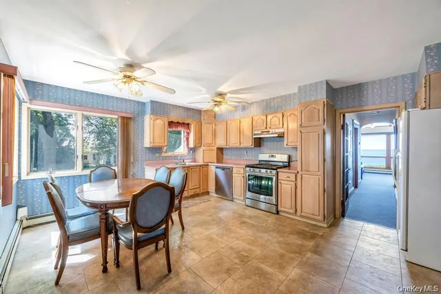 $750,000 | 120 Soundview Drive, Rocky Point, NY 11778