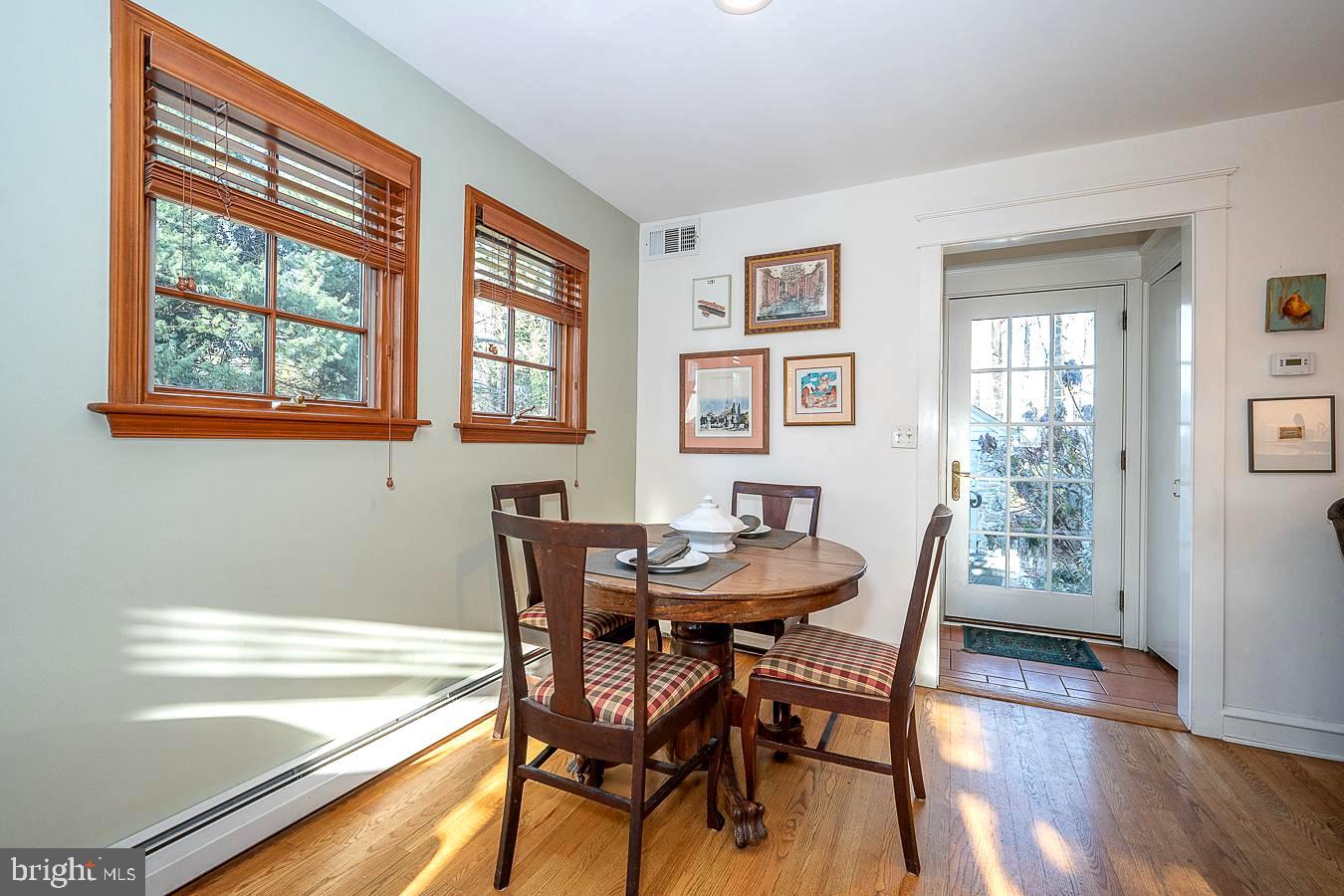 1002 Twyckenham Road Media, PA 19063 - Photo 18 of 45 Informal Dining Area
