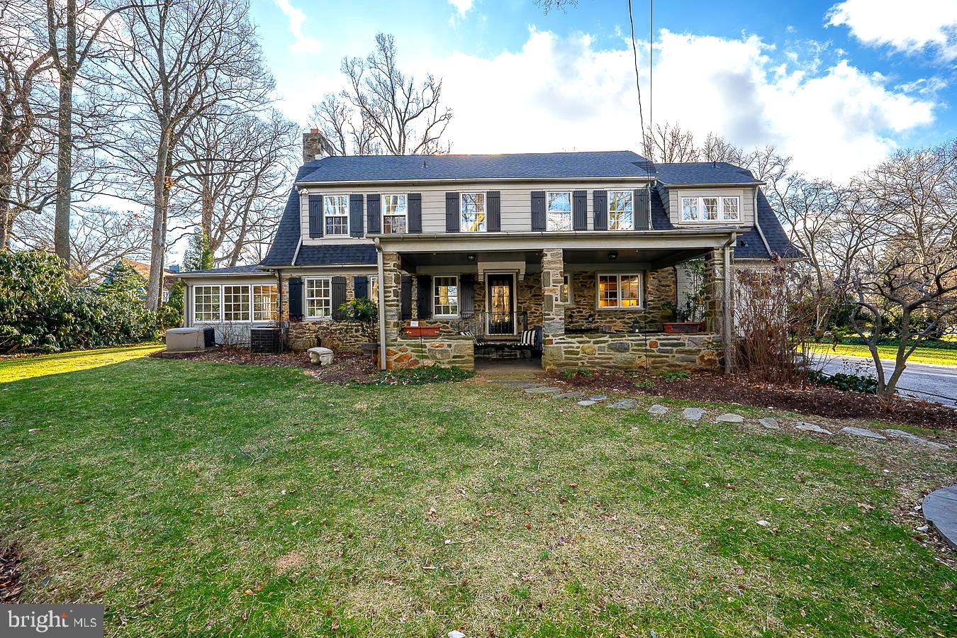 1002 Twyckenham Road Media, PA 19063 - Photo 41 of 45 Beautifully landscaped with perennial gardens