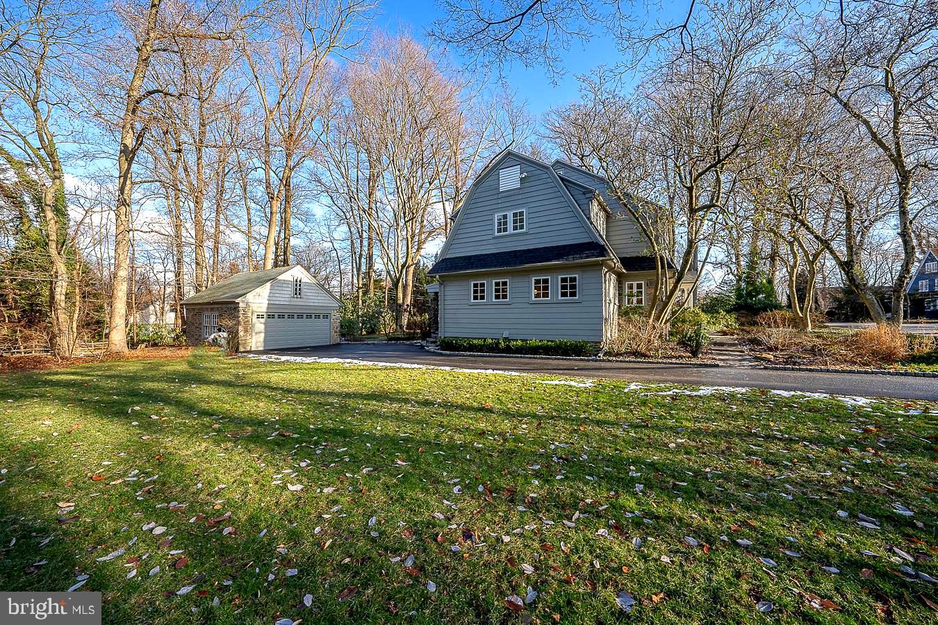 1002 Twyckenham Road Media, PA 19063 - Photo 42 of 45 Side View