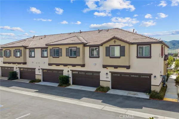 $495,000 | 24131 Tuscany Avenue, Unit 1305, Murrieta, CA 92562