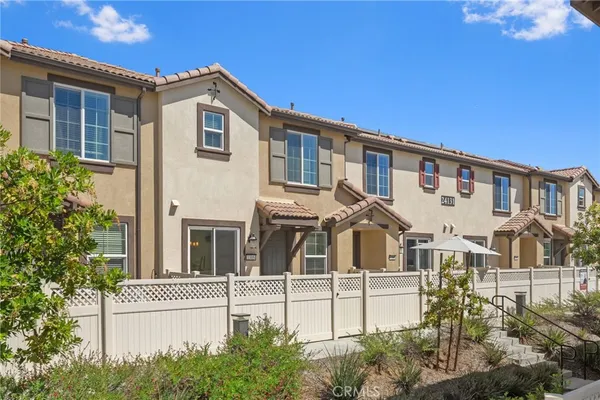 $495,000 | 24131 Tuscany Avenue, Unit 1305, Murrieta, CA 92562