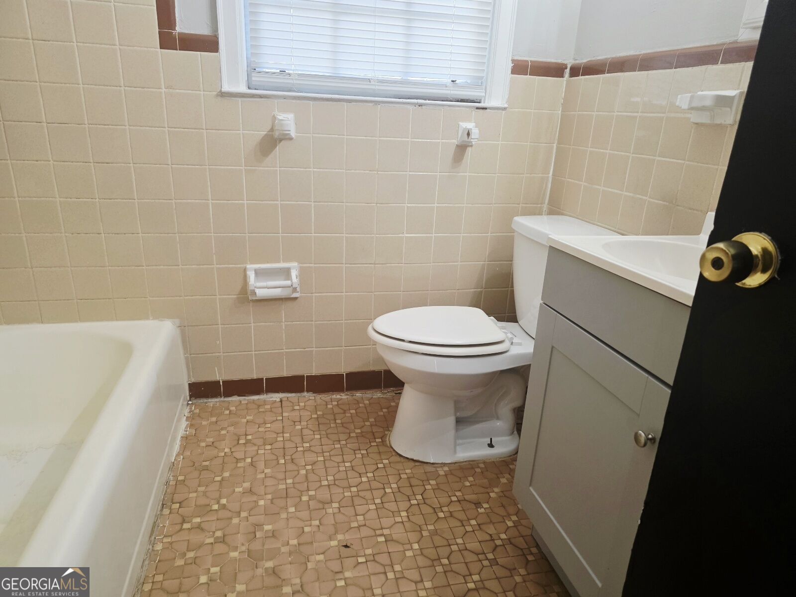 1894 Oak Valley Road Decatur, GA 30035 - Photo 15 of 16 Gallery Image 15