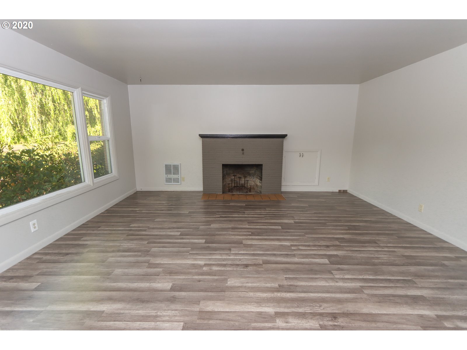 2310 Nielsen Road Tillamook, OR 97141 - Photo 5 of 28