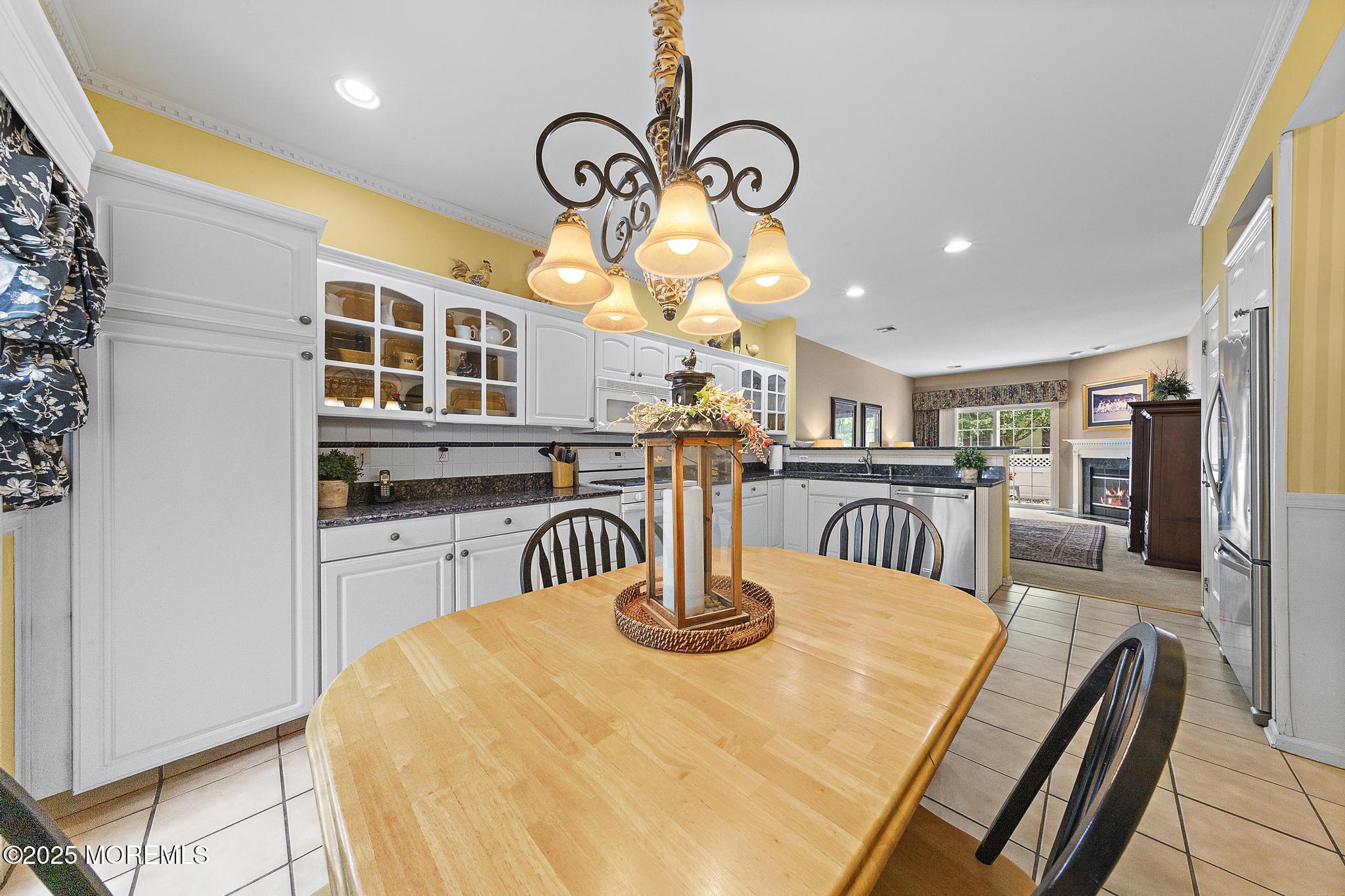 2420 Robin Way Manasquan, NJ 08736 - Photo 23 of 57 Breakfast Area