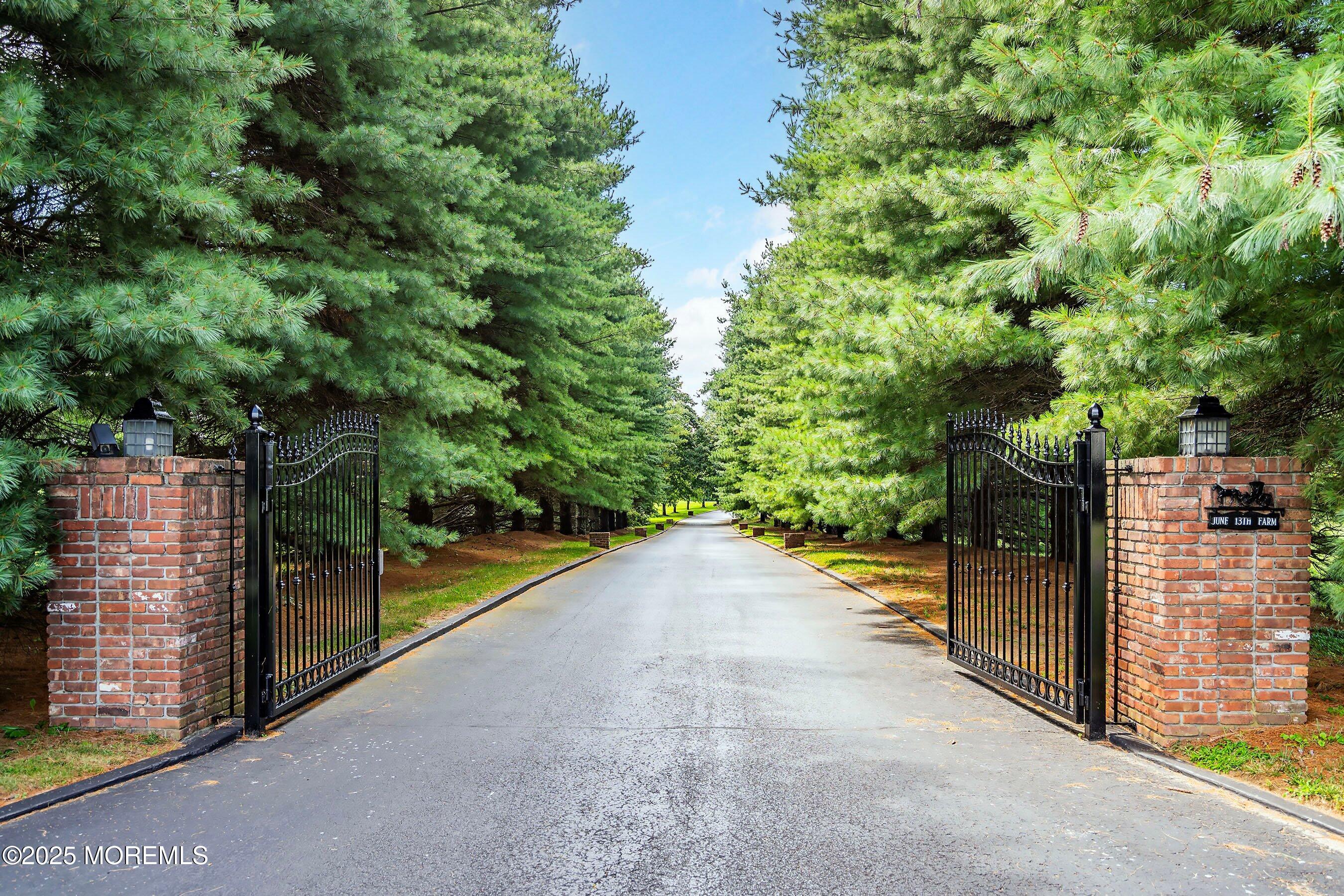 25 Water Street Colts Neck, NJ 07722 - Photo 5 of 78 Entry Gates to Lane 1