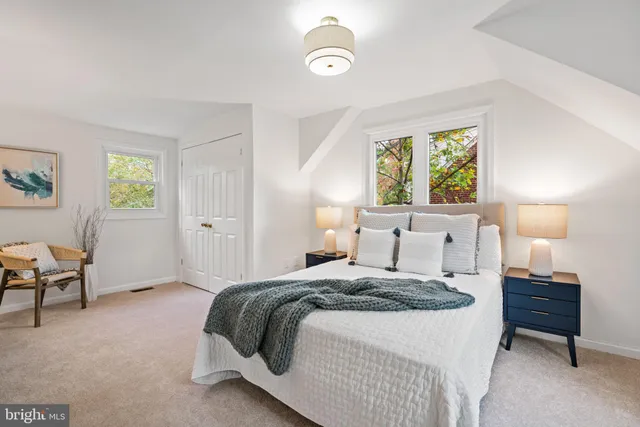 $725,000 | 3013 Ferndale Street, Kensington, MD 20895