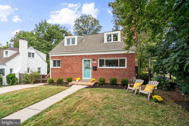 $725,000 | 3013 Ferndale Street, Kensington, MD 20895