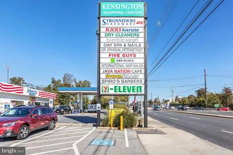 $725,000 | 3013 Ferndale Street, Kensington, MD 20895