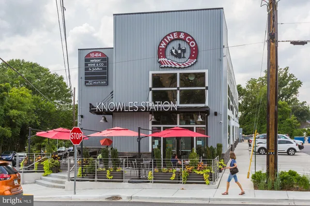 $725,000 | 3013 Ferndale Street, Kensington, MD 20895