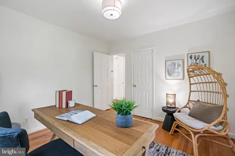 $725,000 | 3013 Ferndale Street, Kensington, MD 20895