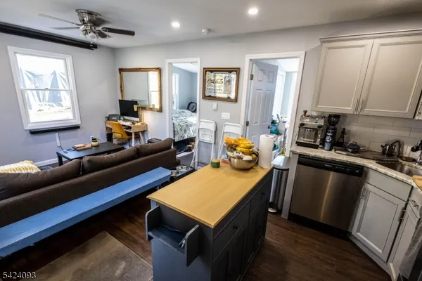 $2,250 | 102 Dartmouth Trail, Hopatcong, NJ 07843