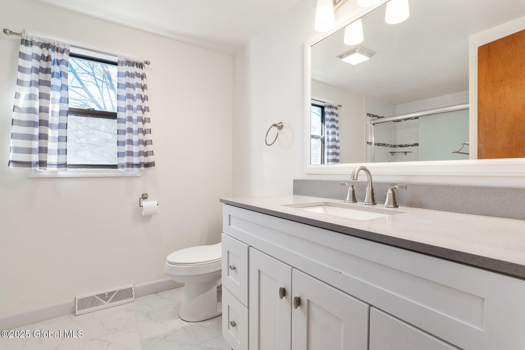 5 Hancock Drive Bethlehem, NY 12077 - Photo 16 of 26 26-5HancockDr_26