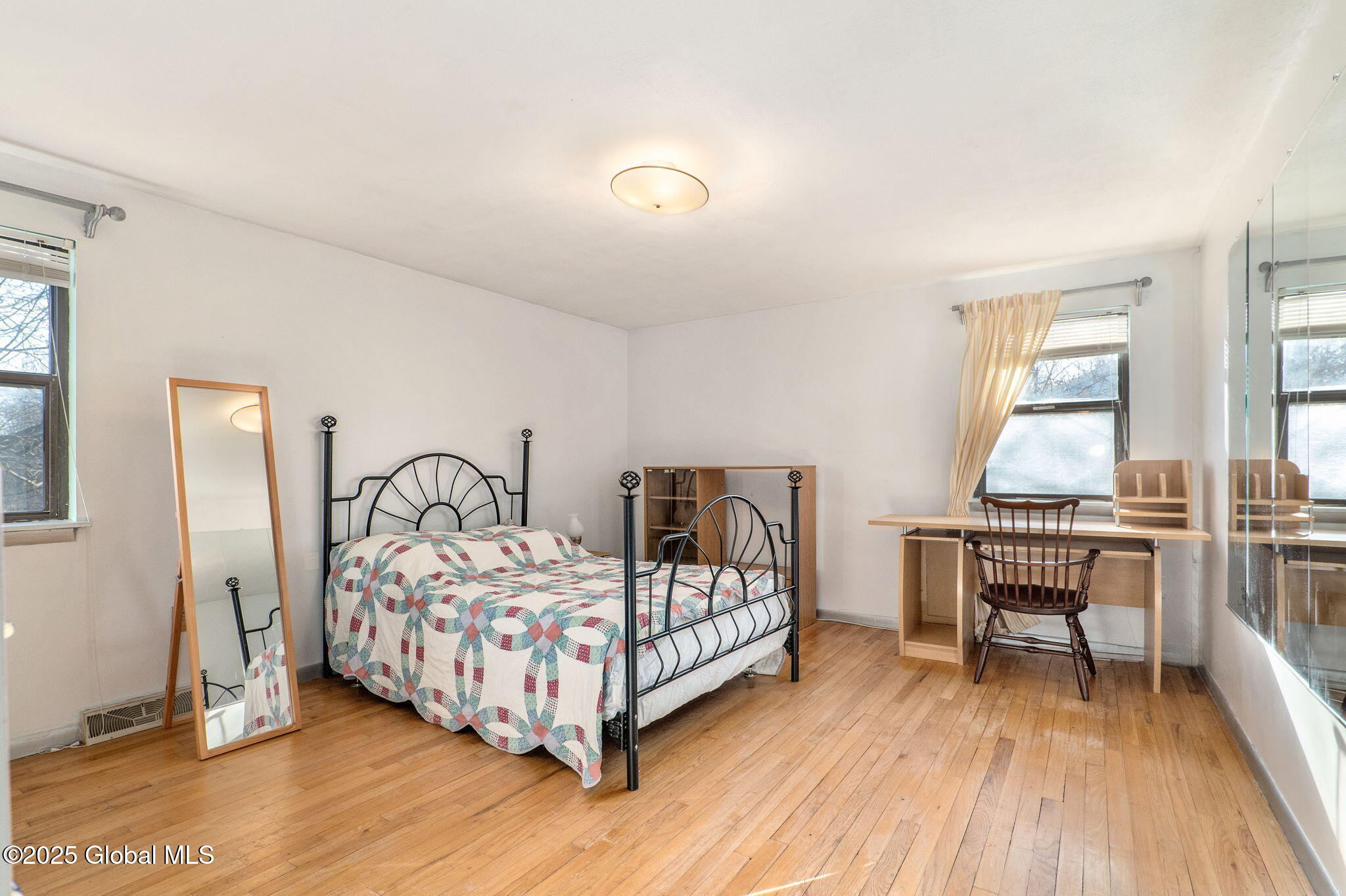 5 Hancock Drive Bethlehem, NY 12077 - Photo 18 of 26 29-5HancockDr_29