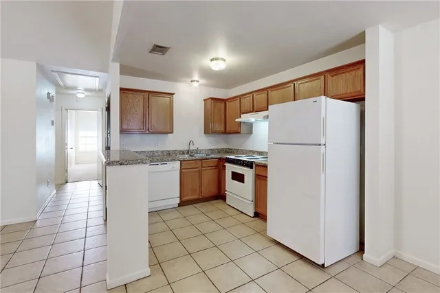 $349,900 | 3624-3626 Hollyhock Street, College Station, TX 77845