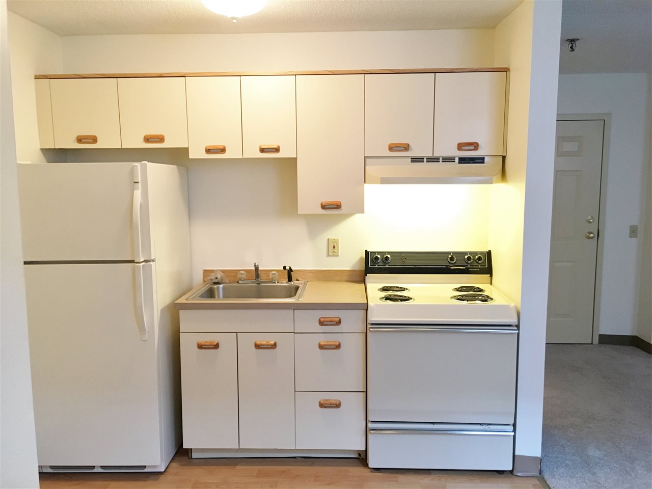 30 Hanover Street, Unit 207 Manchester, NH 03101 - Photo 13 of 39