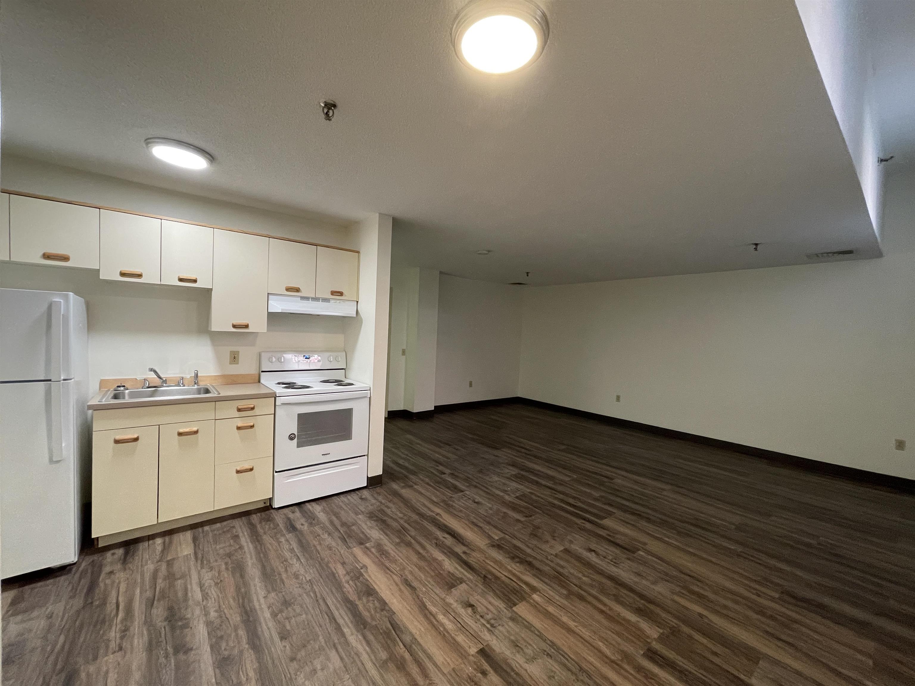 30 Hanover Street, Unit 207 Manchester, NH 03101 - Photo 15 of 39