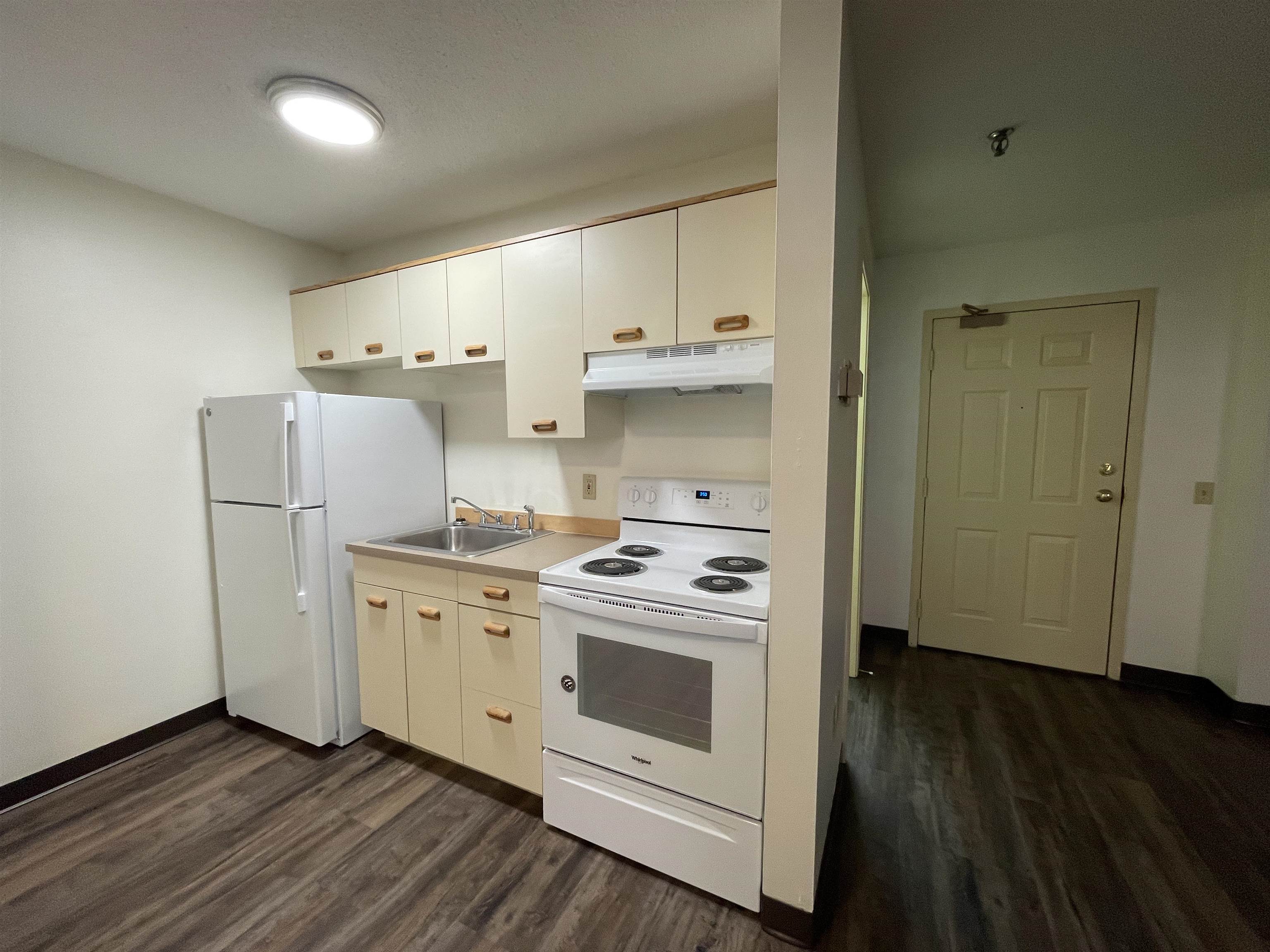 30 Hanover Street, Unit 207 Manchester, NH 03101 - Photo 16 of 39