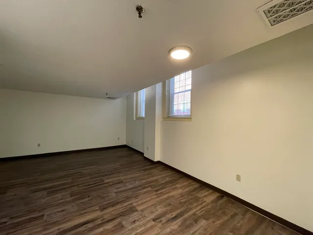 $1,602 | 30 Hanover Street, Unit 207, Manchester, NH 03101