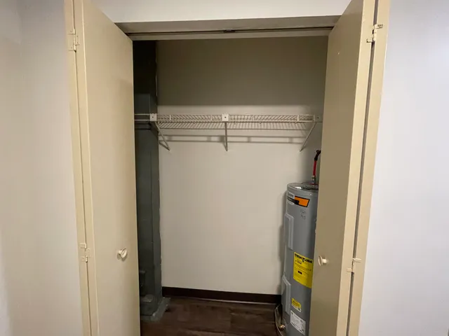 $1,602 | 30 Hanover Street, Unit 207, Manchester, NH 03101