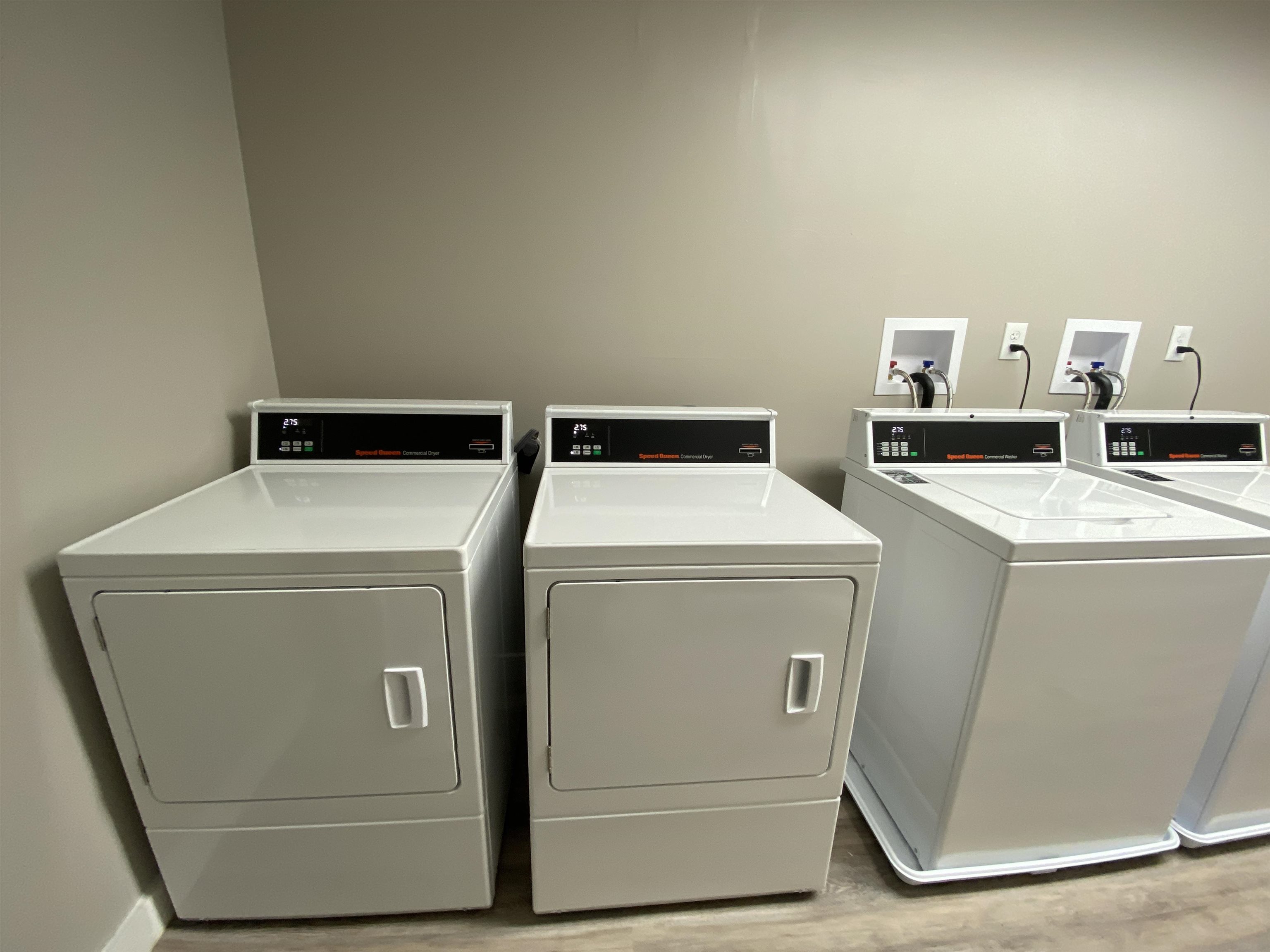 30 Hanover Street, Unit 207 Manchester, NH 03101 - Photo 34 of 39