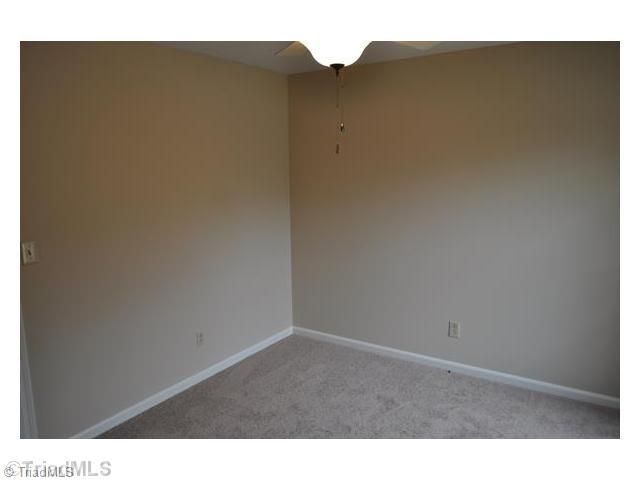 5322 Mapleton Street Clemmons, NC 27012 - Photo 12 of 16 2nd Bedroom.
