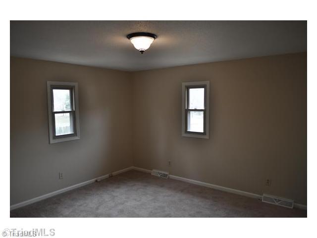 5322 Mapleton Street Clemmons, NC 27012 - Photo 10 of 16 Master Bedroom.