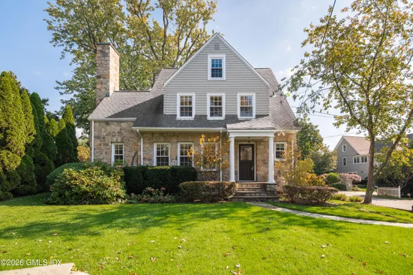 $4,375,000 | 118 Shore Road, Old Greenwich, CT 06870