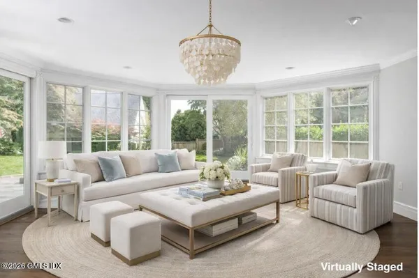 $4,375,000 | 118 Shore Road, Old Greenwich, CT 06870