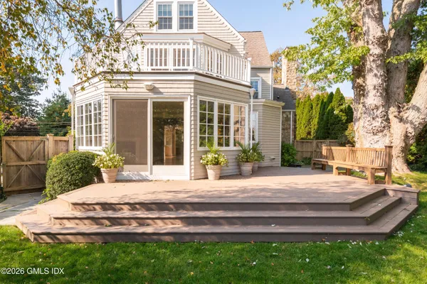 $4,375,000 | 118 Shore Road, Old Greenwich, CT 06870