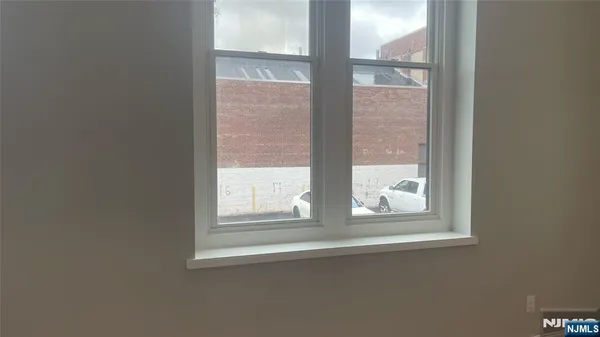 $1,250 | 38 Mill Street, Paterson, NJ 07501