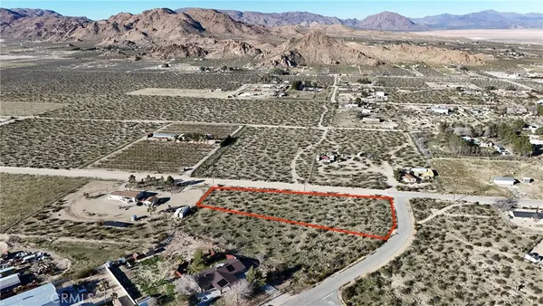 $38,000 | 718 Clark Road, Lucerne Valley, CA 92356