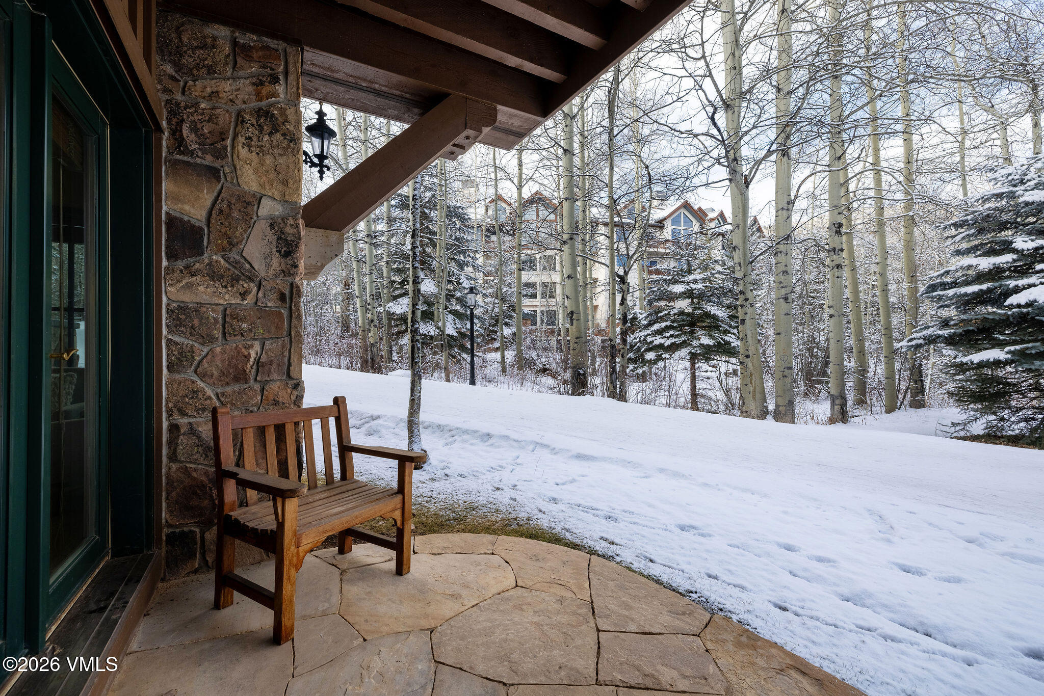 63 Avondale Lane, Unit R1 Beaver Creek, CO 81620 - Photo 26 of 37 2602_villas_at_bc_r1_exterior_patio_a
