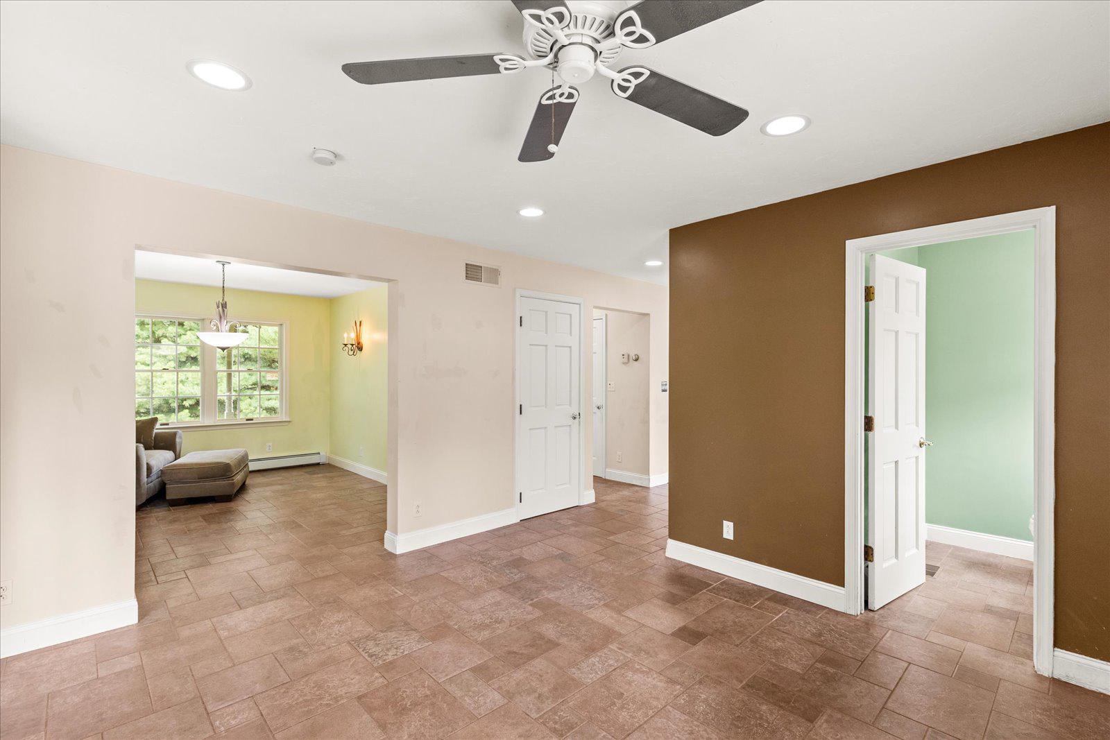 333 Newcomer Road Windsor, PA 17366 - Photo 17 of 112 Room