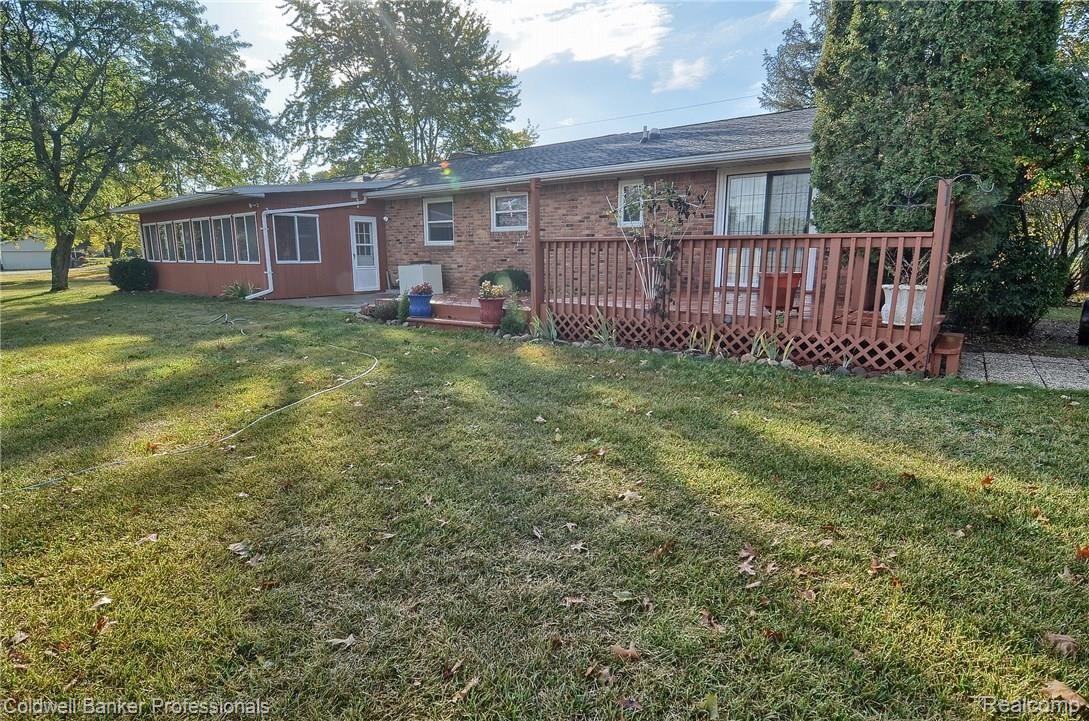 738 West Schafer Road Howell, MI 48843 - Photo 32 of 35 Rear_2nd_View.jpg