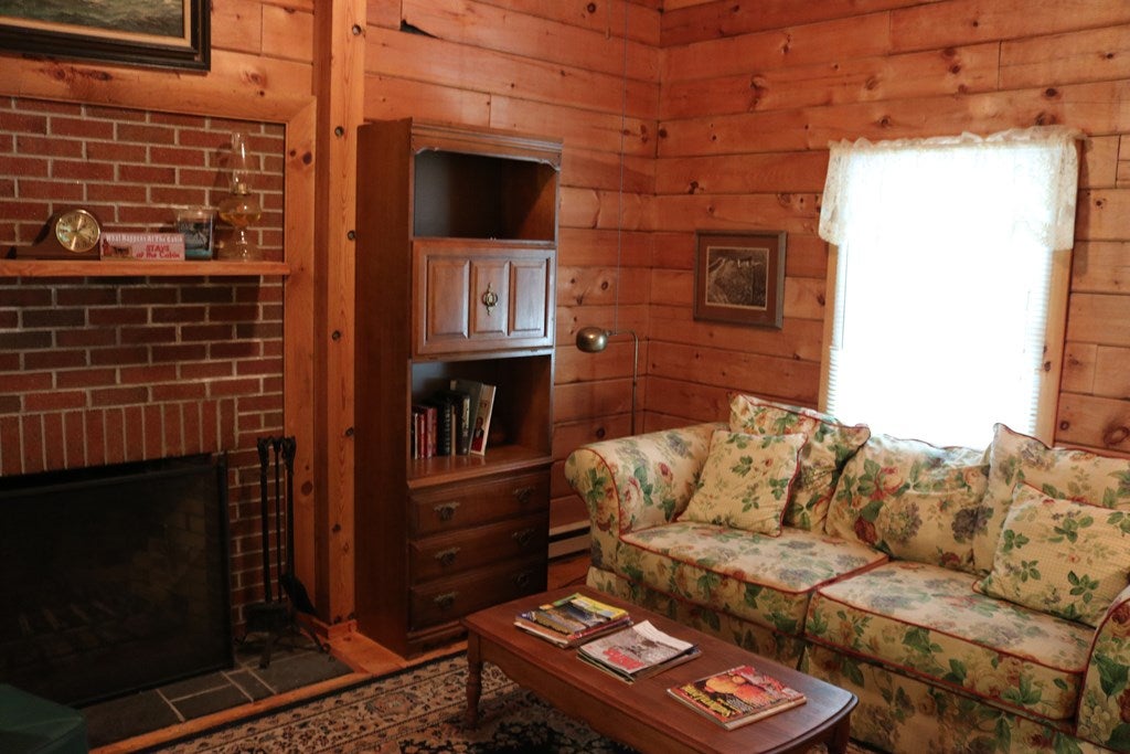 172 Jeffress Road Keysville, VA 23947 - Photo 4 of 27 Gallery Image 4