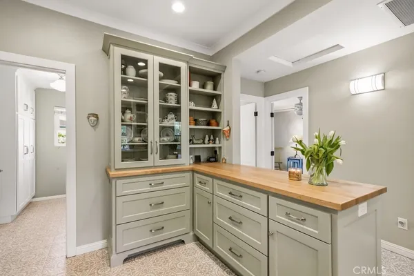 $670,000 | 520 Linda Place, Redlands, CA 92373