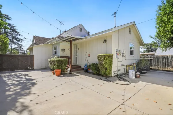 $670,000 | 520 Linda Place, Redlands, CA 92373